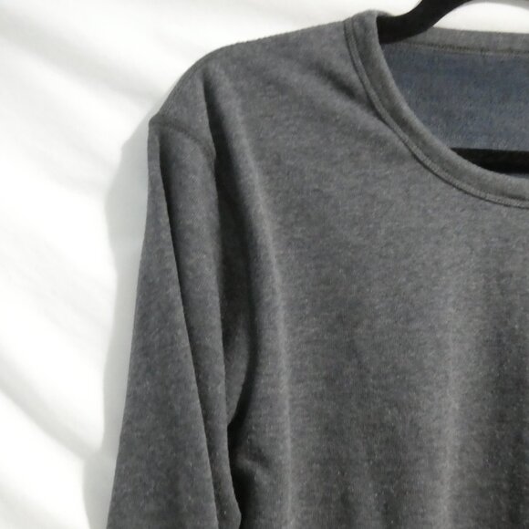 SHA LANG SHA | 180/105 | Grey Crewneck Sweatshirt With Furry Fleece Lining | EUC - Picture 3 of 16